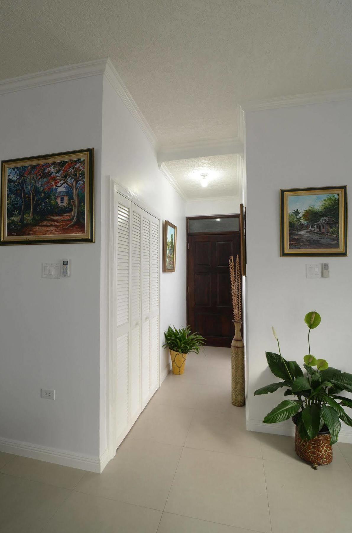 Kingsway New Kingston Guest Apartment II Ngoại thất bức ảnh