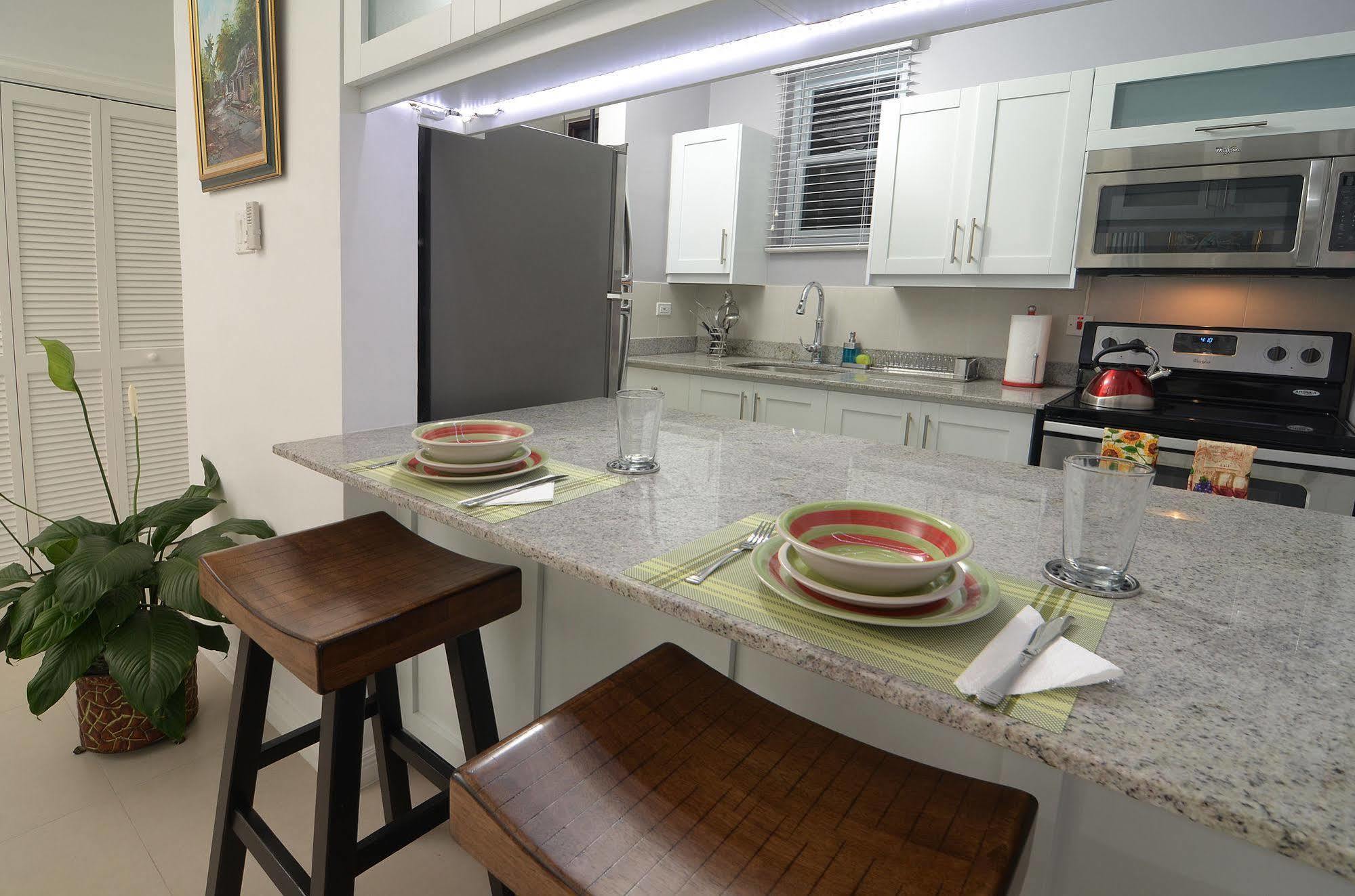Kingsway New Kingston Guest Apartment II Ngoại thất bức ảnh